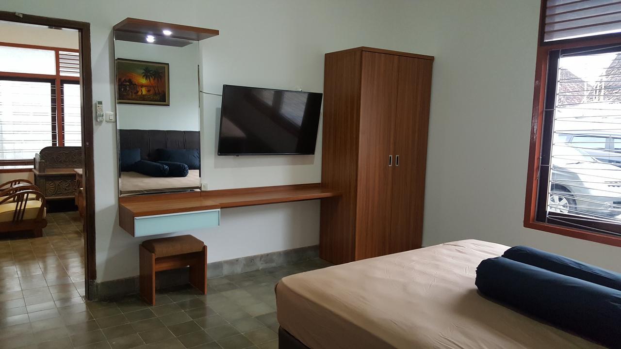 Sultan Guesthouse Тулунгагунг Екстер'єр фото